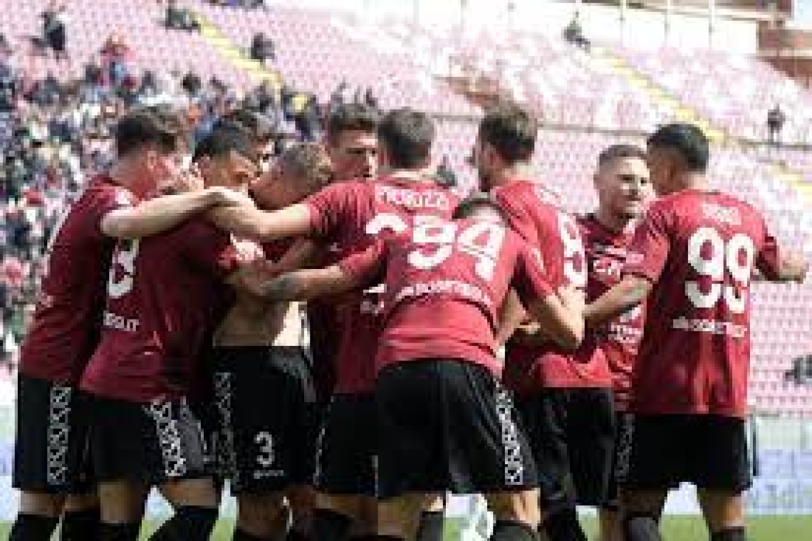 La Reggina Calcio è stata ceduta all'imprenditore Manuele Ilari