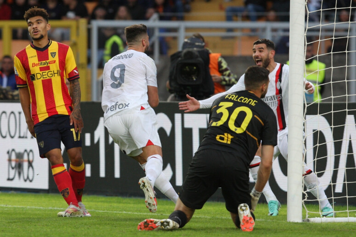 A Lecce pasticcio Milan, da 2-0 a 2-2 e stop Leao 